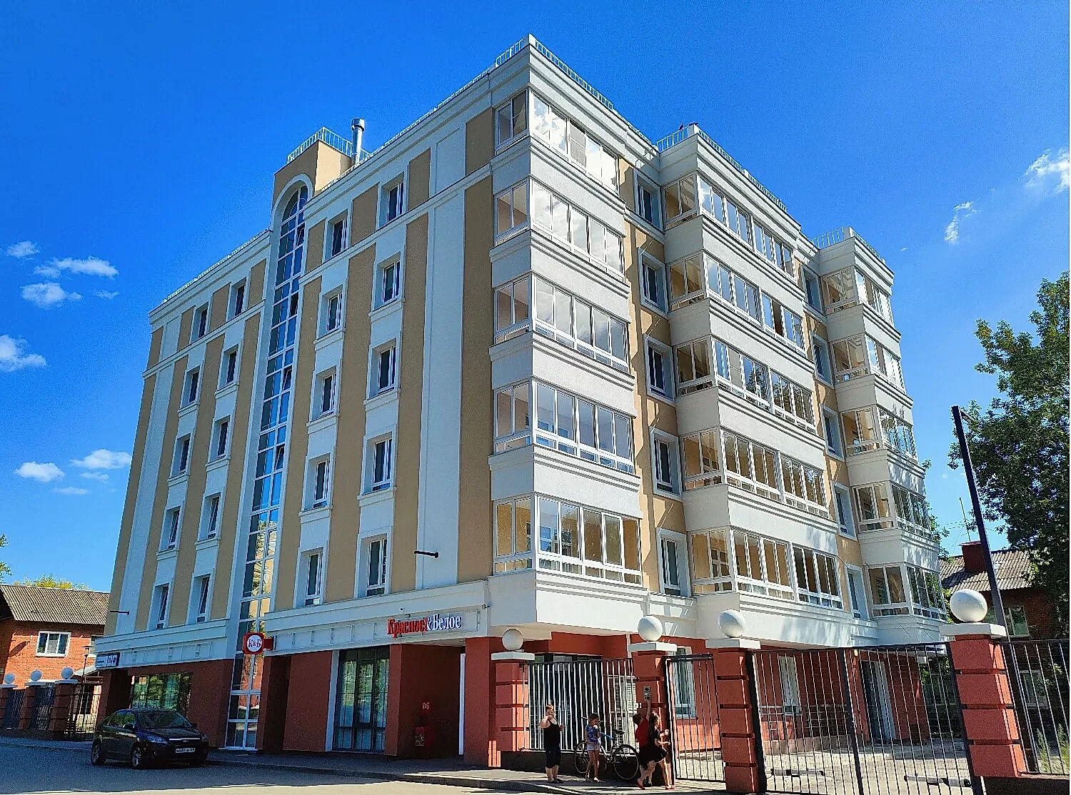 ЖК «Август»_Лукоянова, 28а
